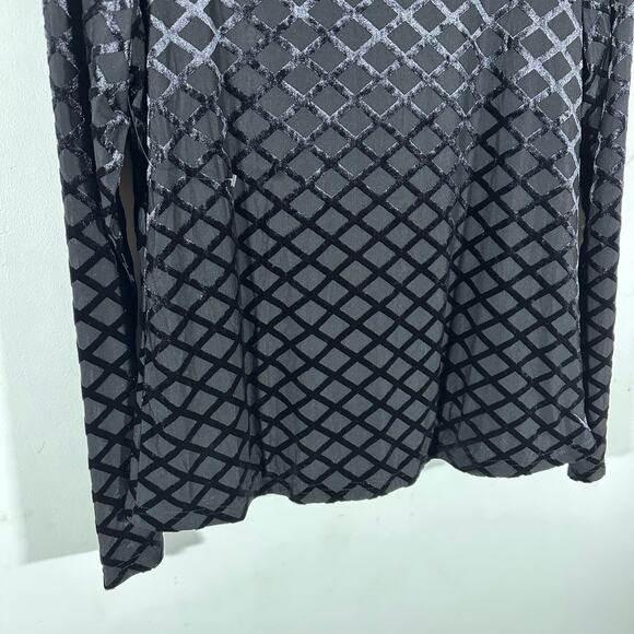 TUCKERNUCK Black Mally Burnout Turtleneck Womans XL Classic Chic - Picture 6 of 12